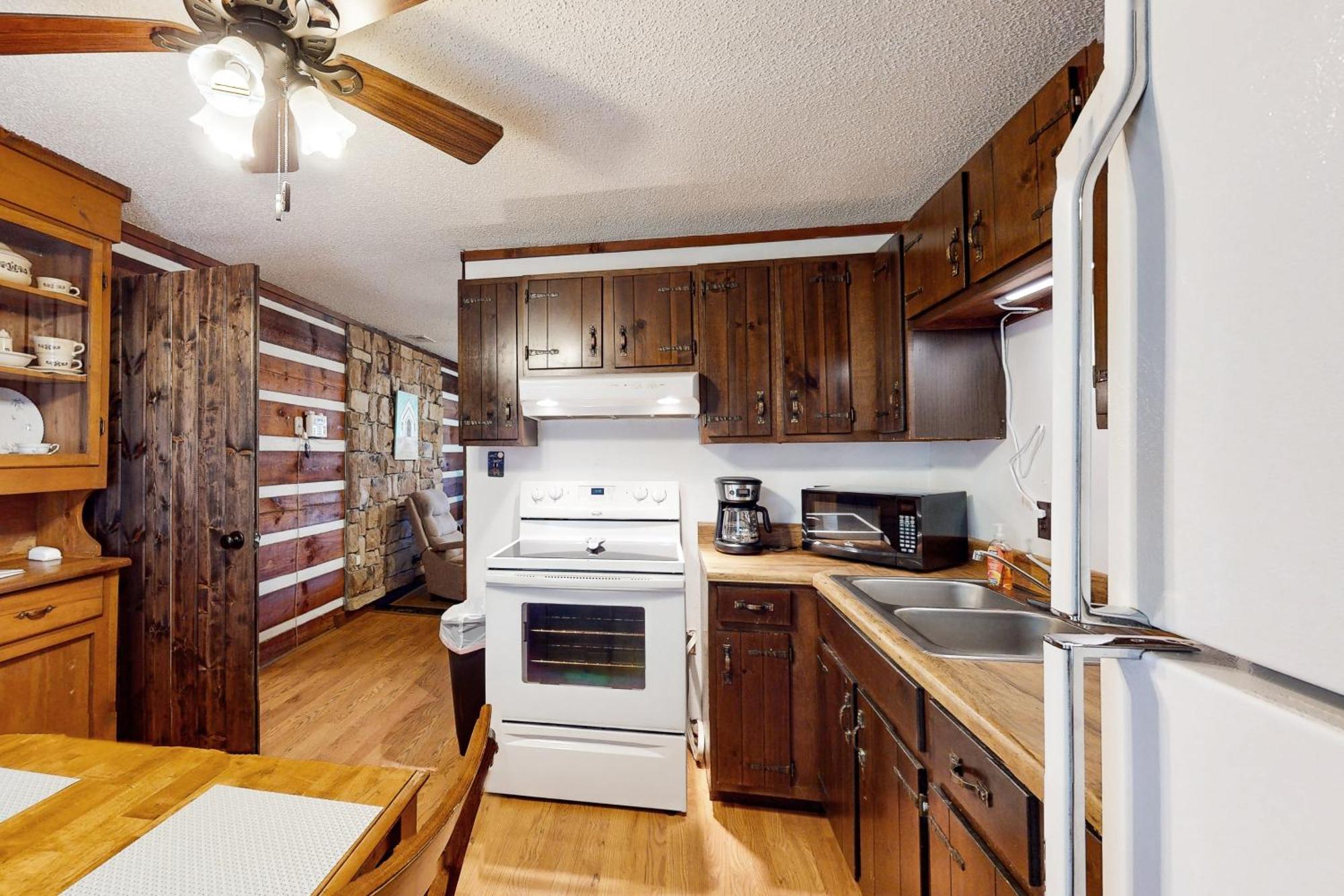 2 Bed 2 Bath Vacation Home In Whittier II Bagian luar foto